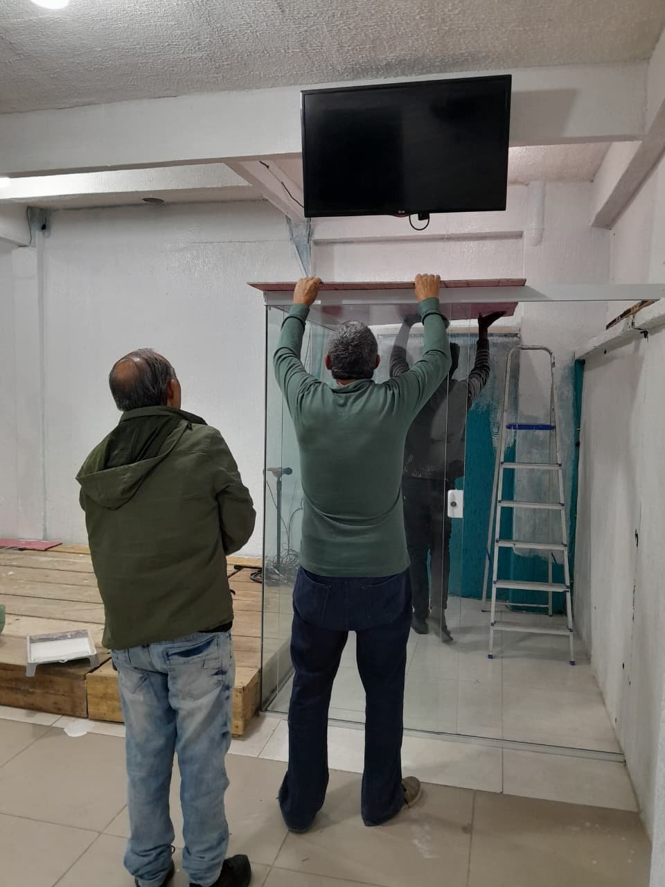 REFORMA PARA A INAUGURAÇÃO