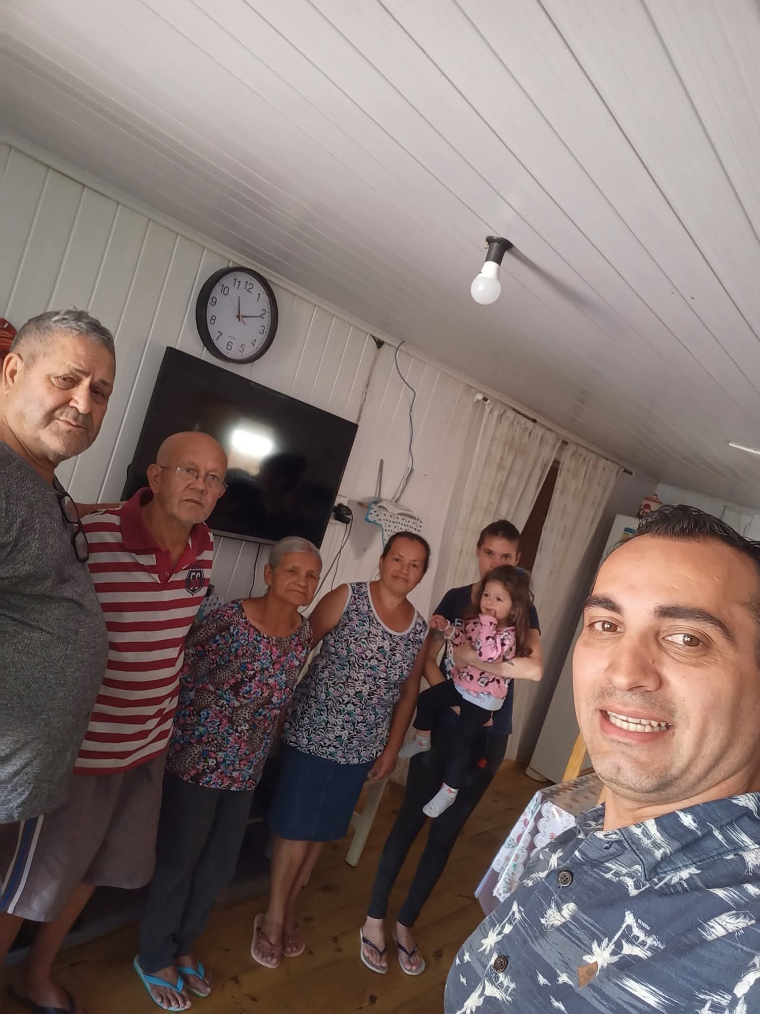 VISITA NO LAR